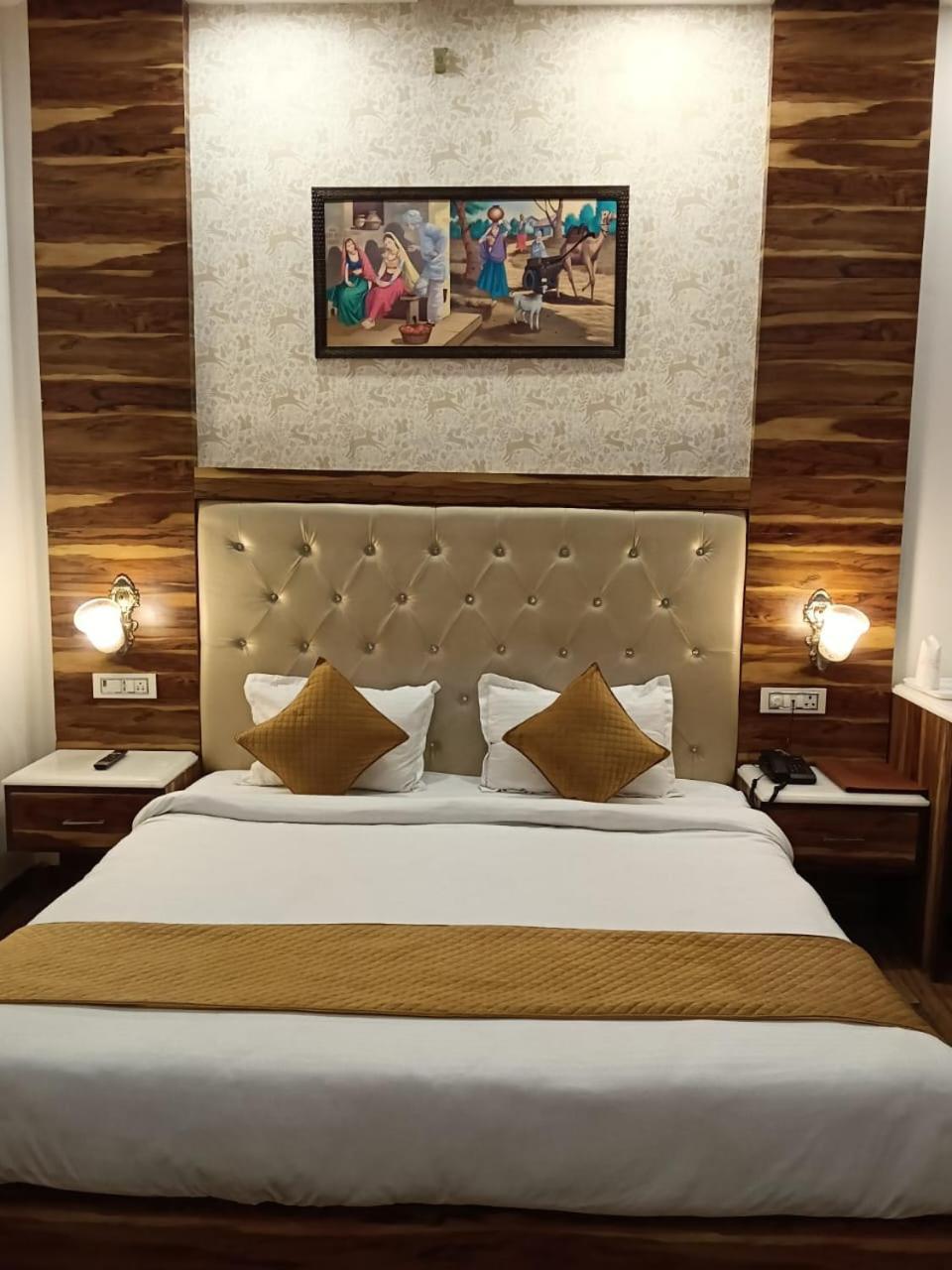 OYO 22115 Hotel D Plaza Zirakpur Exterior foto